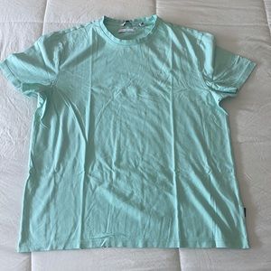 I’m selling a Calvin Klein